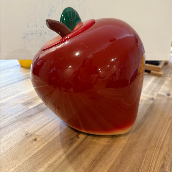Red Apple-Shaped Ceramic Container - Picture 2 of 3